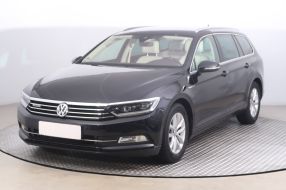 Volkswagen Passat - 2016