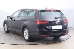 Volkswagen Passat - 2016