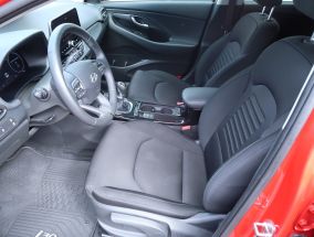 Hyundai i30 - 2024