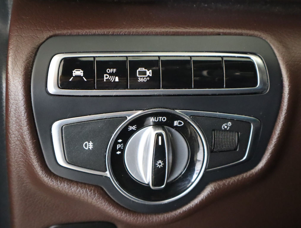 Mercedes-Benz V