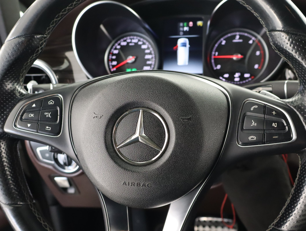 Mercedes-Benz V