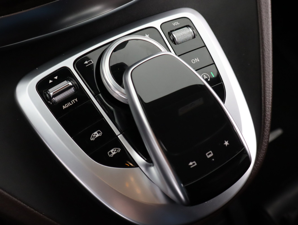 Mercedes-Benz V