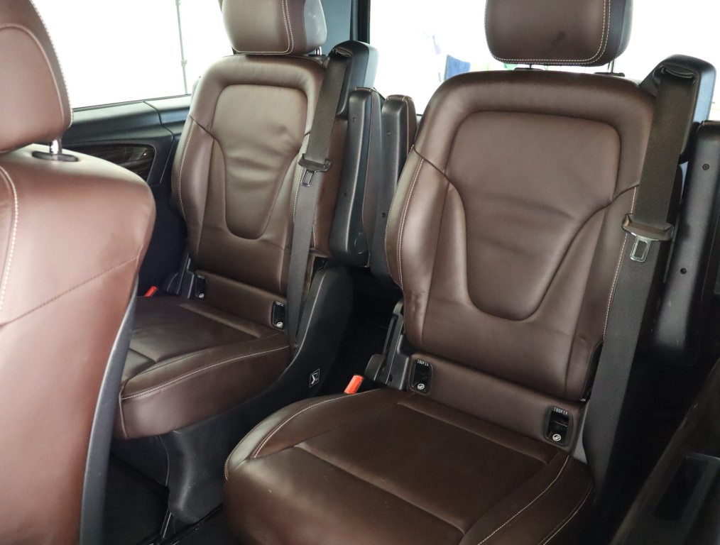 Mercedes-Benz V
