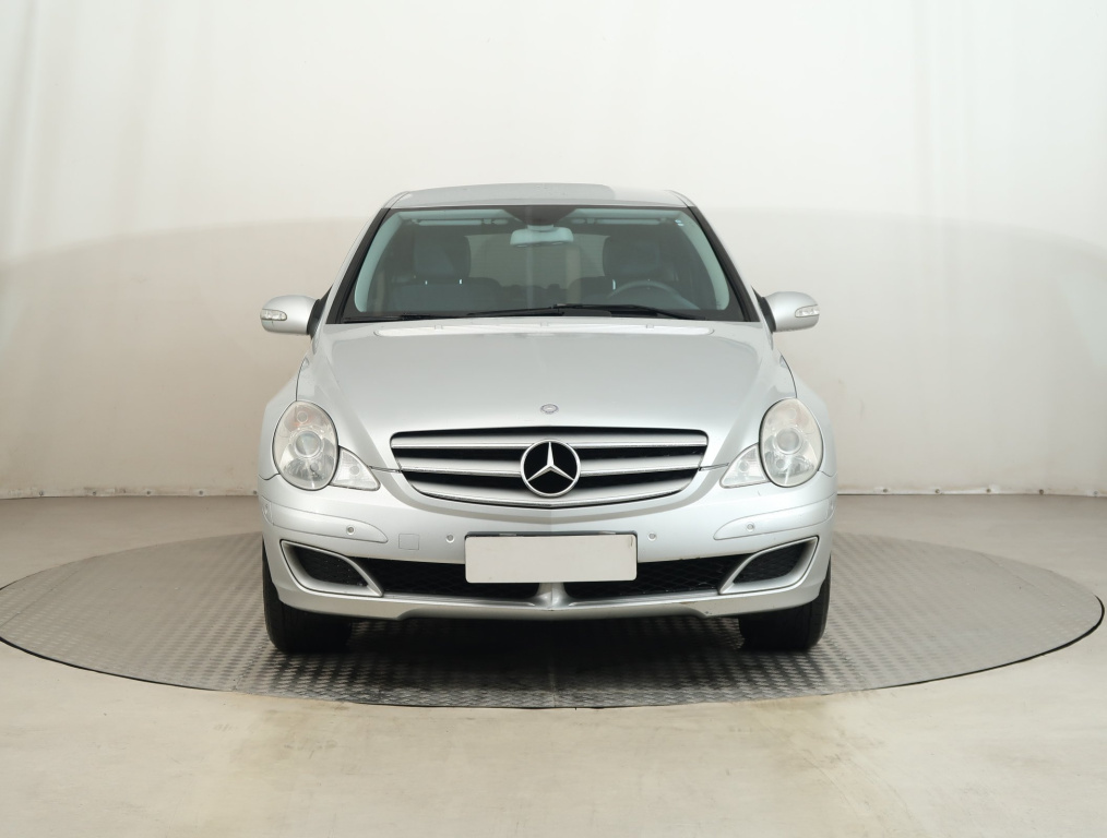 Mercedes-Benz R