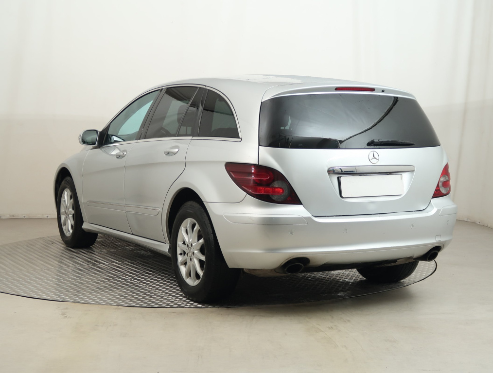Mercedes-Benz R