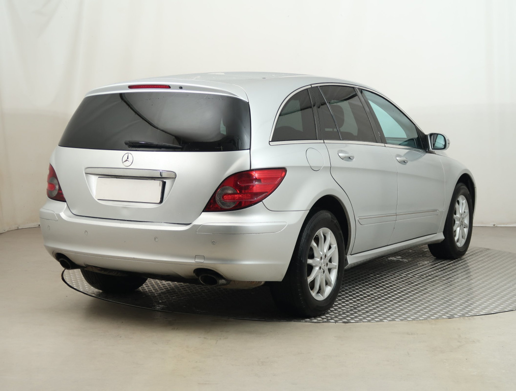 Mercedes-Benz R
