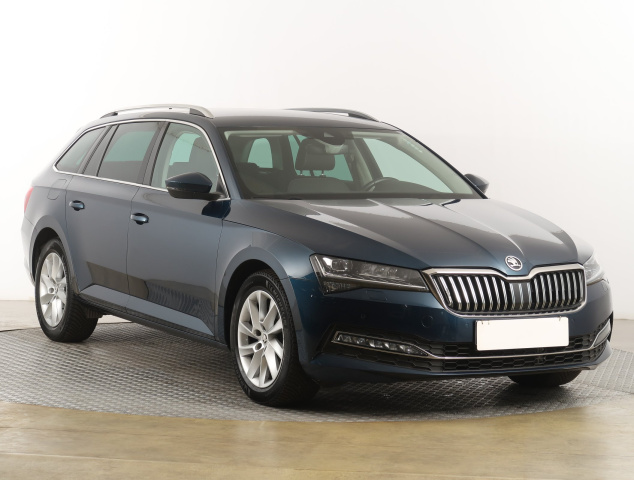 Škoda Superb 2022