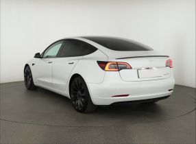 Tesla Model 3 - 2021