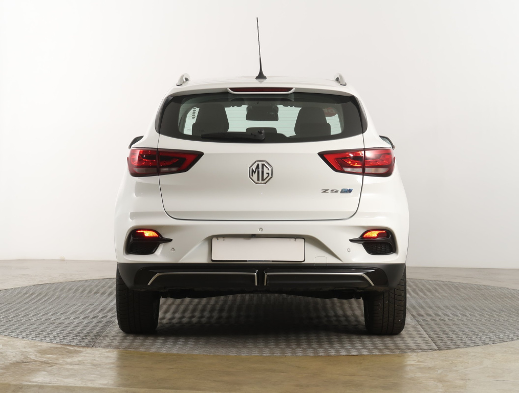 MG ZS SUV