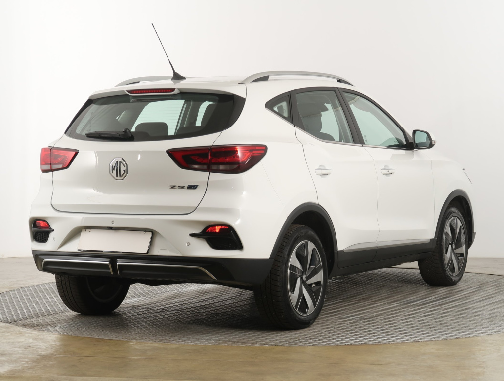 MG ZS SUV