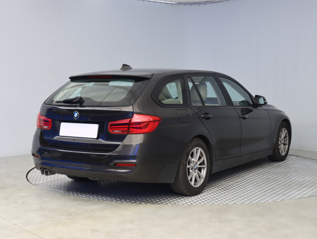BMW 3