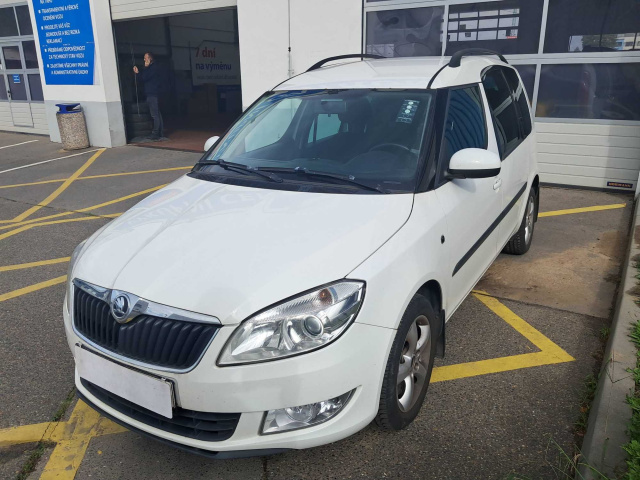 Škoda Roomster 2013