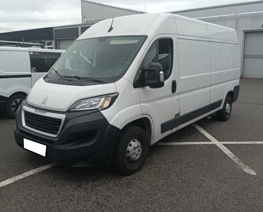 Peugeot Boxer - 2023