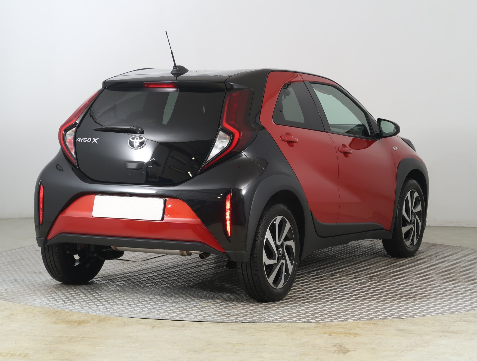 Toyota Aygo X - 2024