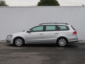 Volkswagen Passat - 2015