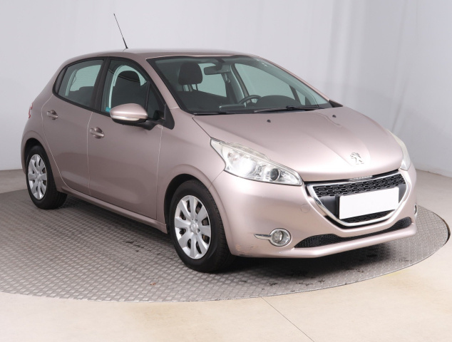 Peugeot 208 2013