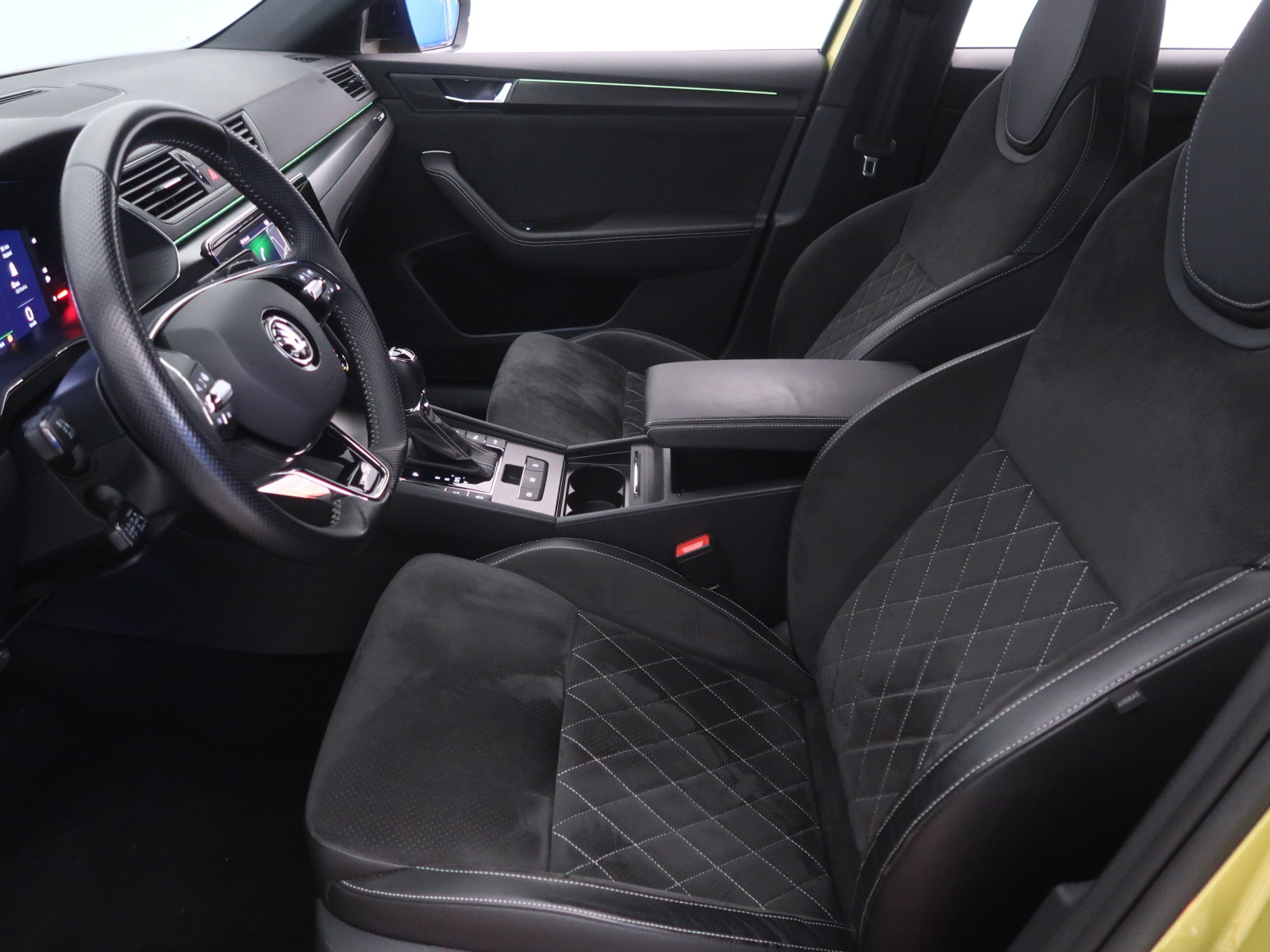 Škoda Superb - 2023