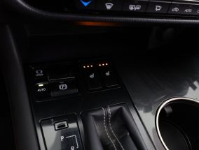 Lexus RX - 2019