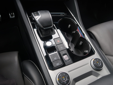 Volkswagen Touareg - 2021