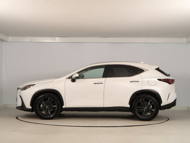 Lexus NX - 2023
