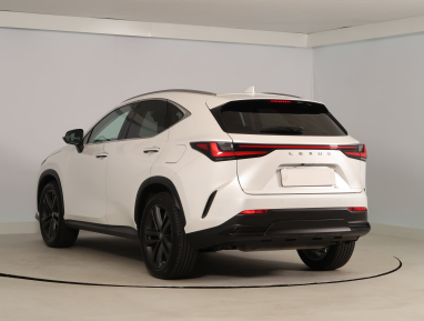 Lexus NX - 2023