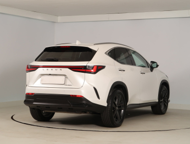 Lexus NX - 2023