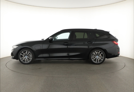 BMW 3