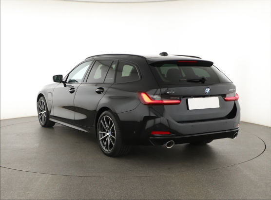 BMW 3