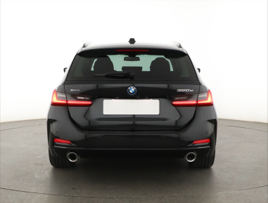 BMW 3 - 2024