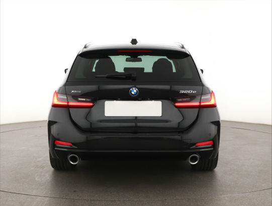 BMW 3