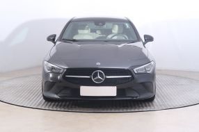 Mercedes-Benz CLA - 2021