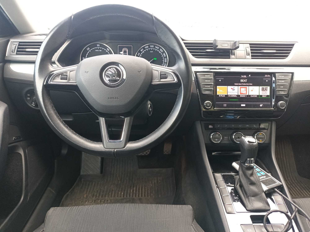 Škoda Superb