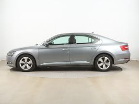 Skoda Superb - 2016