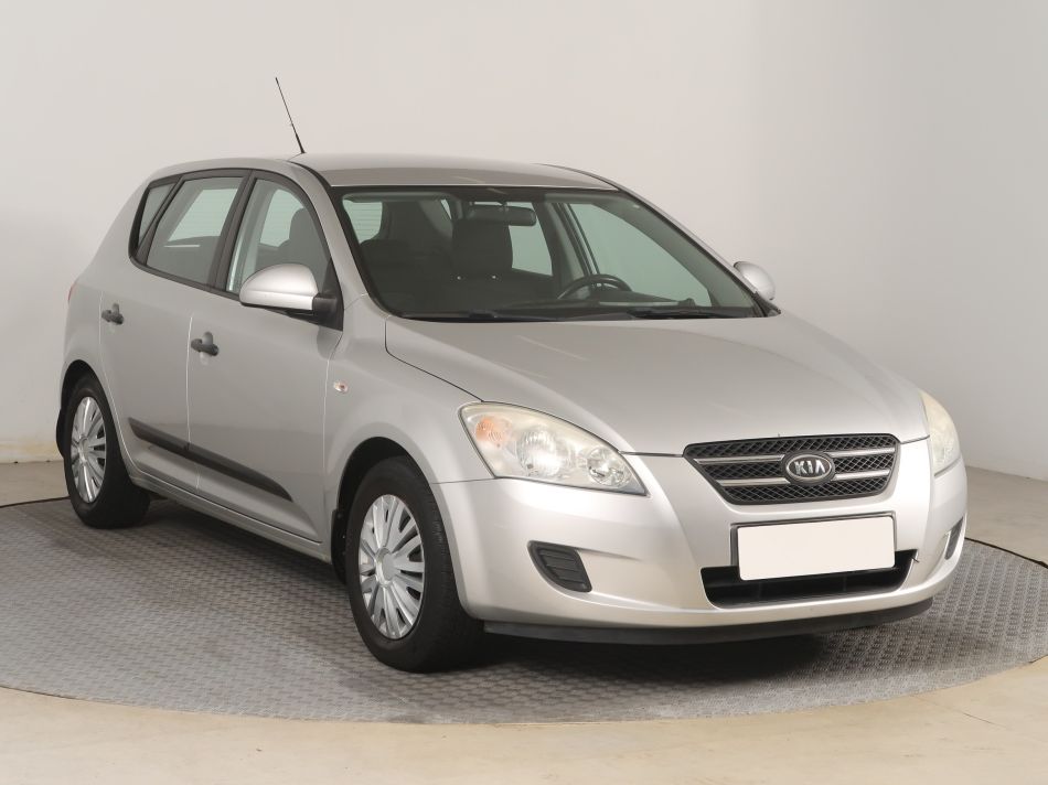 Kia Ceed - 2008