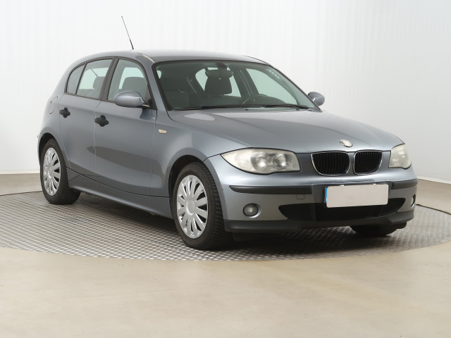 BMW 1 2005