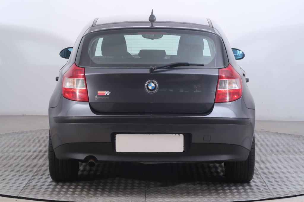 BMW 1