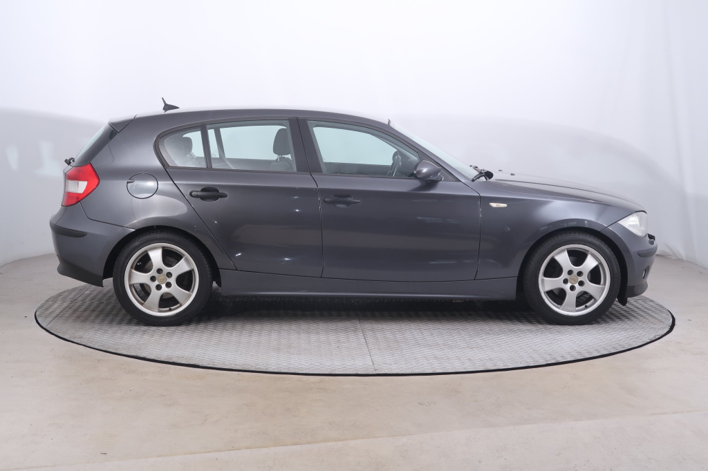 BMW 1