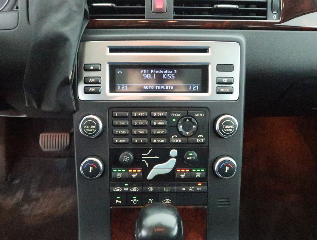 Volvo S80