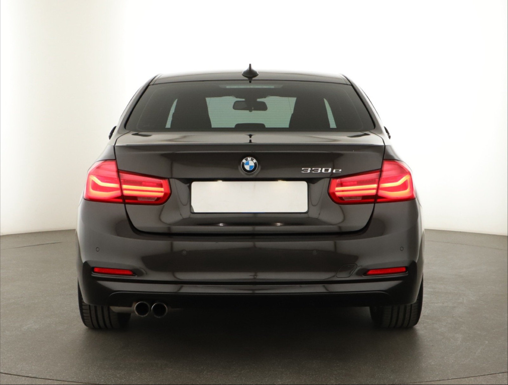 BMW 3