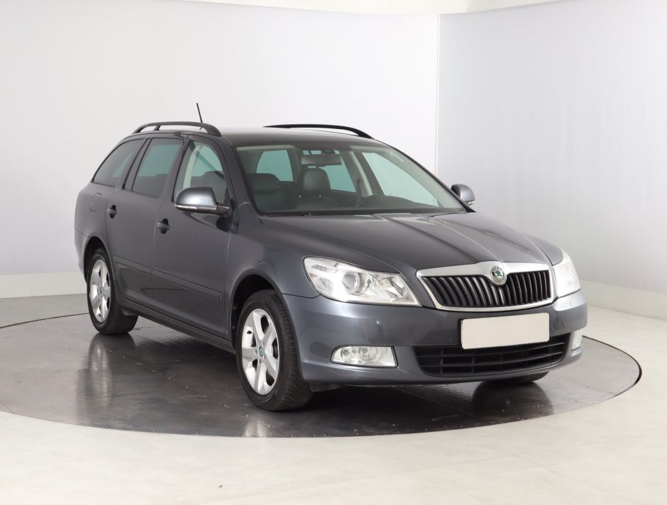Skoda Octavia - 2011
