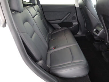 Tesla Model Y - 2022