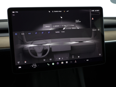 Tesla Model Y - 2022