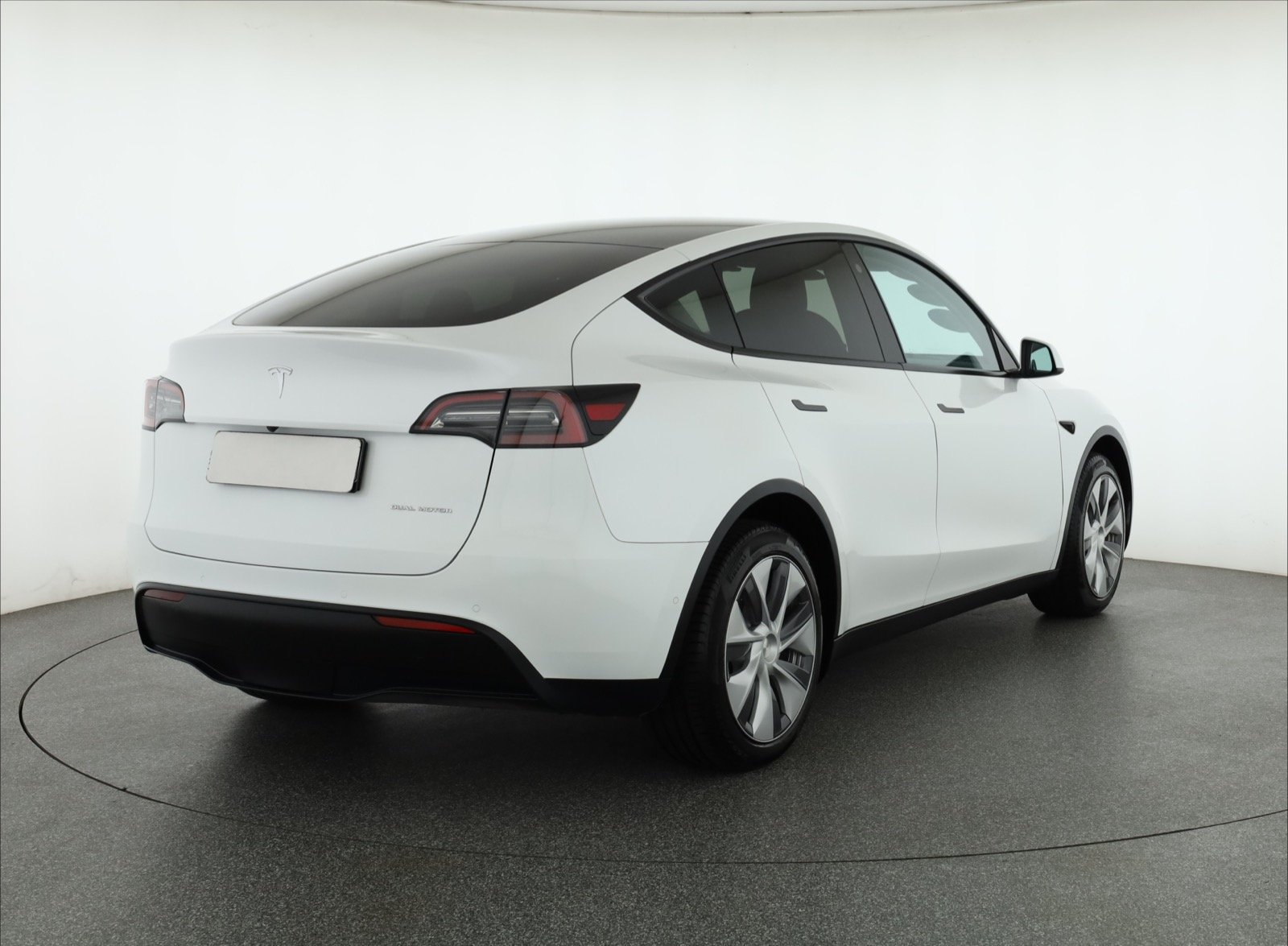 Tesla Model Y - 2022