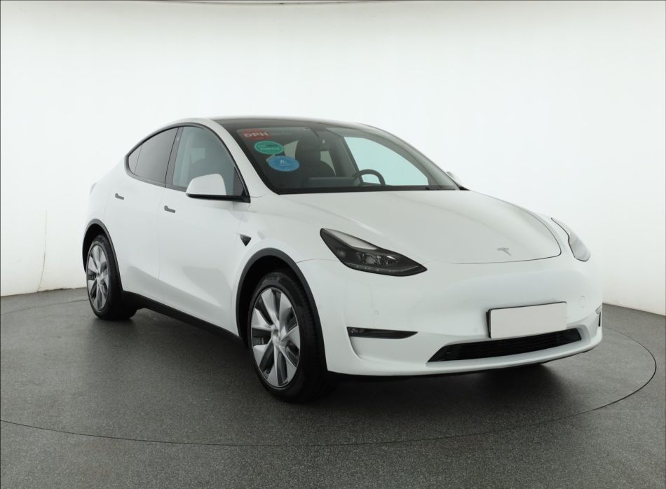 Tesla Model Y - 2022