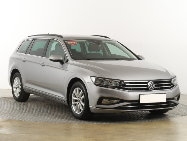 Volkswagen Passat 2021