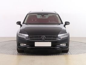 Volkswagen Passat - 2021