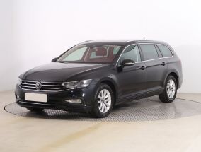 Volkswagen Passat - 2021