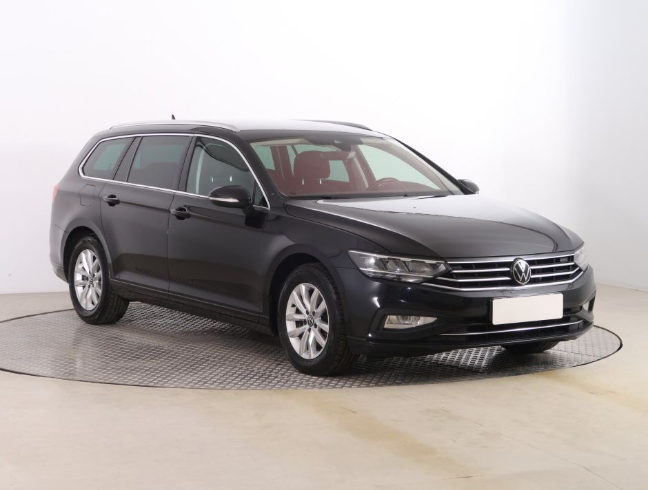 Volkswagen Passat - 2021