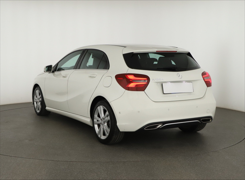 Mercedes-Benz A