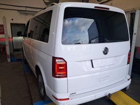 Volkswagen Multivan - 2015